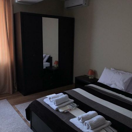 Hôtel Apelsin à Bilhorod-Dnistrovsʼkyy Extérieur photo