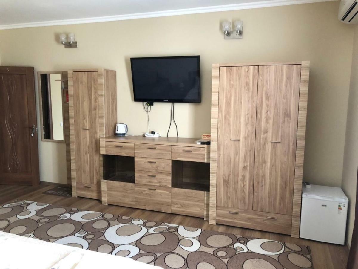 Hôtel Apelsin à Bilhorod-Dnistrovsʼkyy Extérieur photo